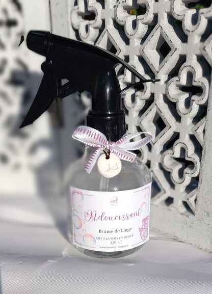 Parfum d'intérieur " ADOUCISSANT "- Brume de linge - Spray textile artisanal